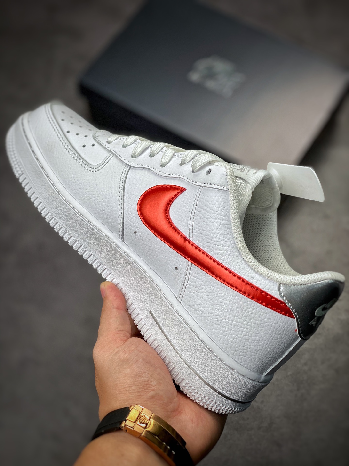 Nike Air Force 1 Low 07 White Red Silver Hook FD0654-100-Top High Quatity Cheap Sneakers Fashion Clothing Clothes Bags handbags Shoes of all Brand wholesale With The best Quality And Beautiful Price from China Factory Chinese suppliers wholesaler seller Nike Air Force 1 Low 07 White Red Silver Hook FD0654-100