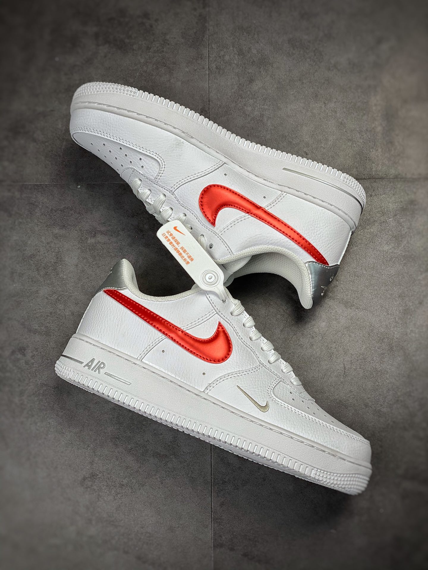 Nike Air Force 1 Low 07 White Red Silver Hook FD0654-100-Top High Quatity Cheap Sneakers Fashion Clothing Clothes Bags handbags Shoes of all Brand wholesale With The best Quality And Beautiful Price from China Factory Chinese suppliers wholesaler seller Nike Air Force 1 Low 07 White Red Silver Hook FD0654-100