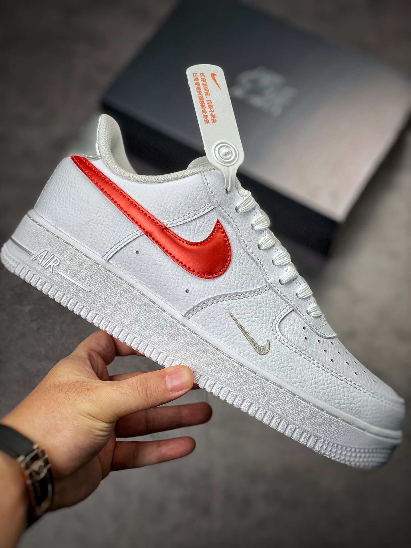 Nike Air Force 1 Low 07 White Red Silver Hook FD0654-100-Top High Quatity Cheap Sneakers Fashion Clothing Clothes Bags handbags Shoes of all Brand wholesale With The best Quality And Beautiful Price from China Factory Chinese suppliers wholesaler seller Nike Air Force 1 Low 07 White Red Silver Hook FD0654-100
