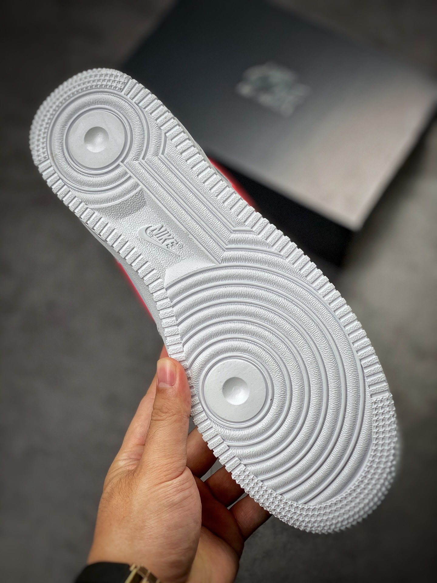 Nike Air Force 1 Low 07 White Red Silver Hook FD0654-100-Top High Quatity Cheap Sneakers Fashion Clothing Clothes Bags handbags Shoes of all Brand wholesale With The best Quality And Beautiful Price from China Factory Chinese suppliers wholesaler seller Nike Air Force 1 Low 07 White Red Silver Hook FD0654-100