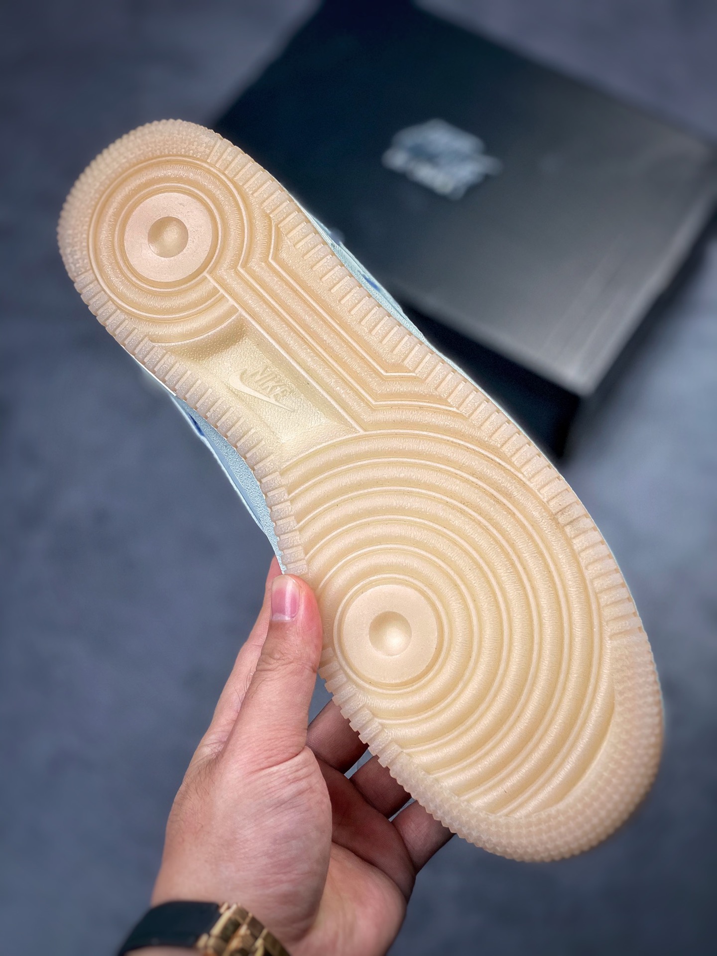 Nike Air Force 1 Low 07 white sapphire blue hook DX1156-001-Top High Quatity Cheap Sneakers Fashion Clothing Clothes Bags handbags Shoes of all Brand wholesale With The best Quality And Beautiful Price from China Factory Chinese suppliers wholesaler seller Nike Air Force 1 Low 07 white sapphire blue hook DX1156-001