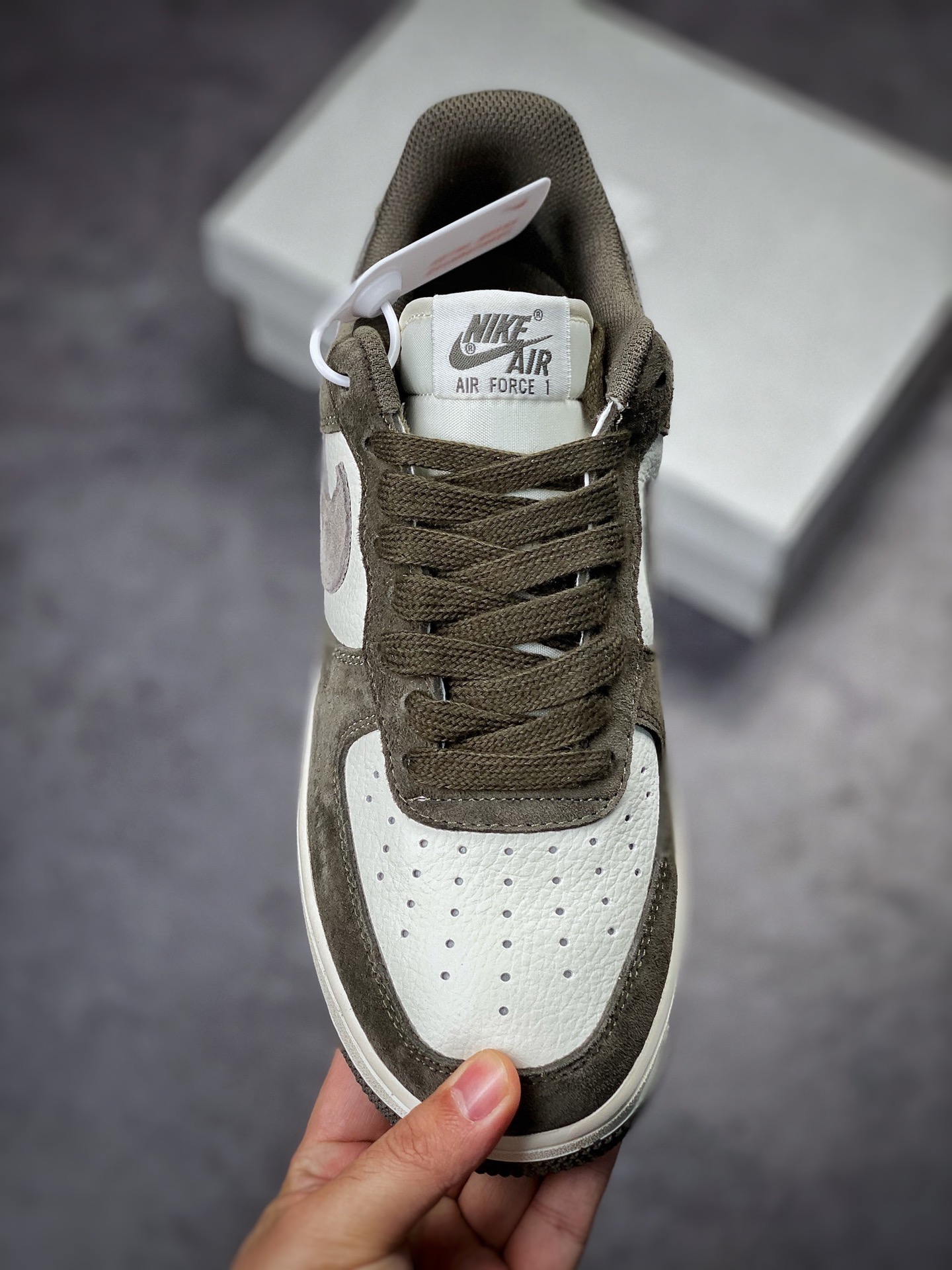 Nike Air Force 1 Low 07 Suede Gray Brown TU6995-396-Top High Quatity Cheap Sneakers Fashion Clothing Clothes Bags handbags Shoes of all Brand wholesale With The best Quality And Beautiful Price from China Factory Chinese suppliers wholesaler seller Nike Air Force 1 Low 07 Suede Gray Brown TU6995-396