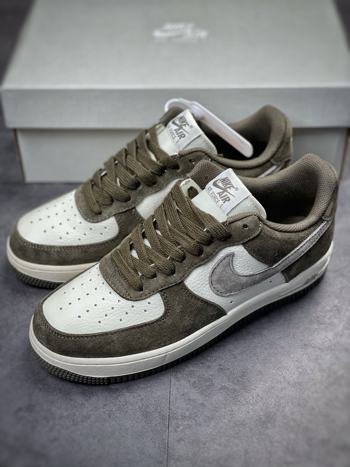 Nike Air Force 1 Low 07 Suede Gray Brown TU6995-396-Top High Quatity Cheap Sneakers Fashion Clothing Clothes Bags handbags Shoes of all Brand wholesale With The best Quality And Beautiful Price from China Factory Chinese suppliers wholesaler seller Nike Air Force 1 Low 07 Suede Gray Brown TU6995-396