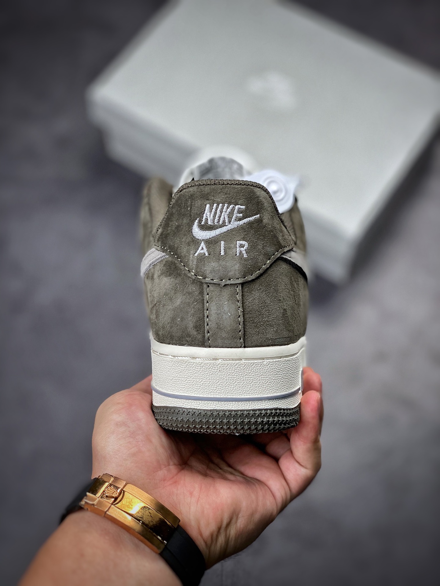 Nike Air Force 1 Low 07 Suede Gray Brown TU6995-396-Top High Quatity Cheap Sneakers Fashion Clothing Clothes Bags handbags Shoes of all Brand wholesale With The best Quality And Beautiful Price from China Factory Chinese suppliers wholesaler seller Nike Air Force 1 Low 07 Suede Gray Brown TU6995-396