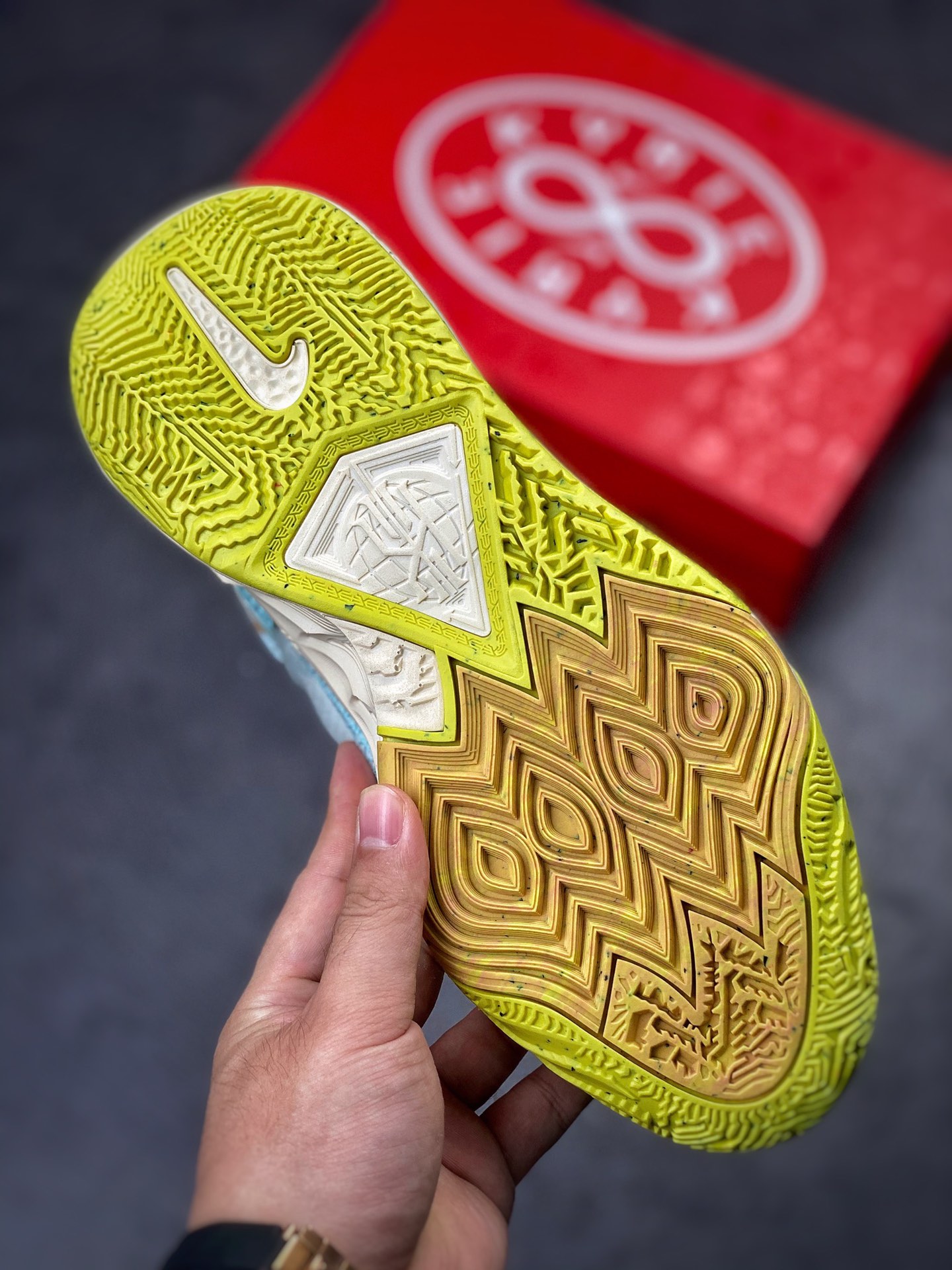 Nike Kyrie 8 Infnity EP Irving 8 DJ6017-400-Top High Quatity Cheap Sneakers Fashion Clothing Clothes Bags handbags Shoes of all Brand wholesale With The best Quality And Beautiful Price from China Factory Chinese suppliers wholesaler seller Nike Kyrie 8 Infnity EP Irving 8 DJ6017-400