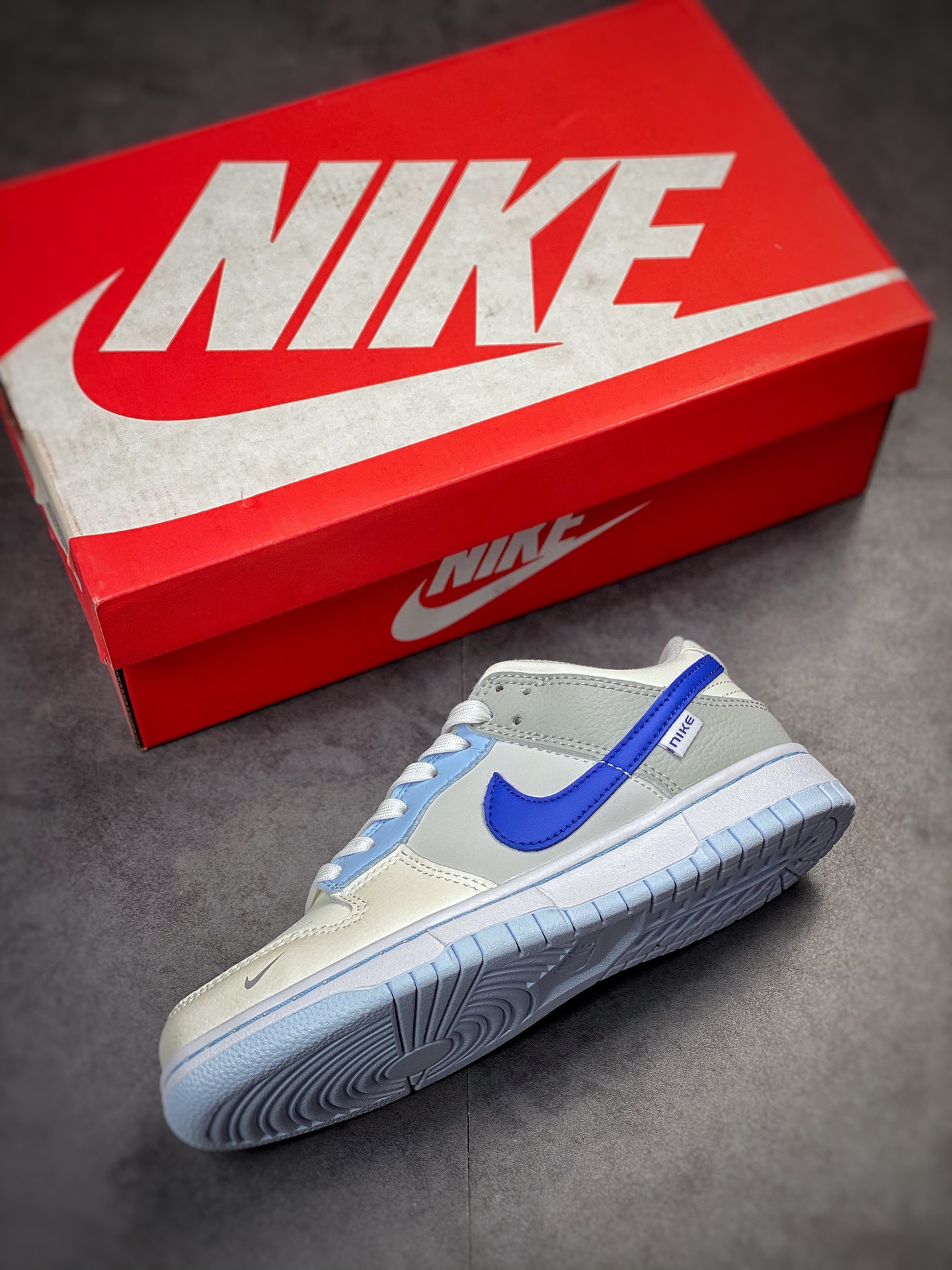 NIKE SB Dunk Low “Ivory Hyper Royal” 海盐蓝 FB1843-141-Top High Quatity Cheap Sneakers Fashion Clothing Clothes Bags handbags Shoes of all Brand wholesale With The best Quality And Beautiful Price from China Factory Chinese suppliers wholesaler seller NIKE SB Dunk Low “Ivory Hyper Royal” 海盐蓝 FB1843-141
