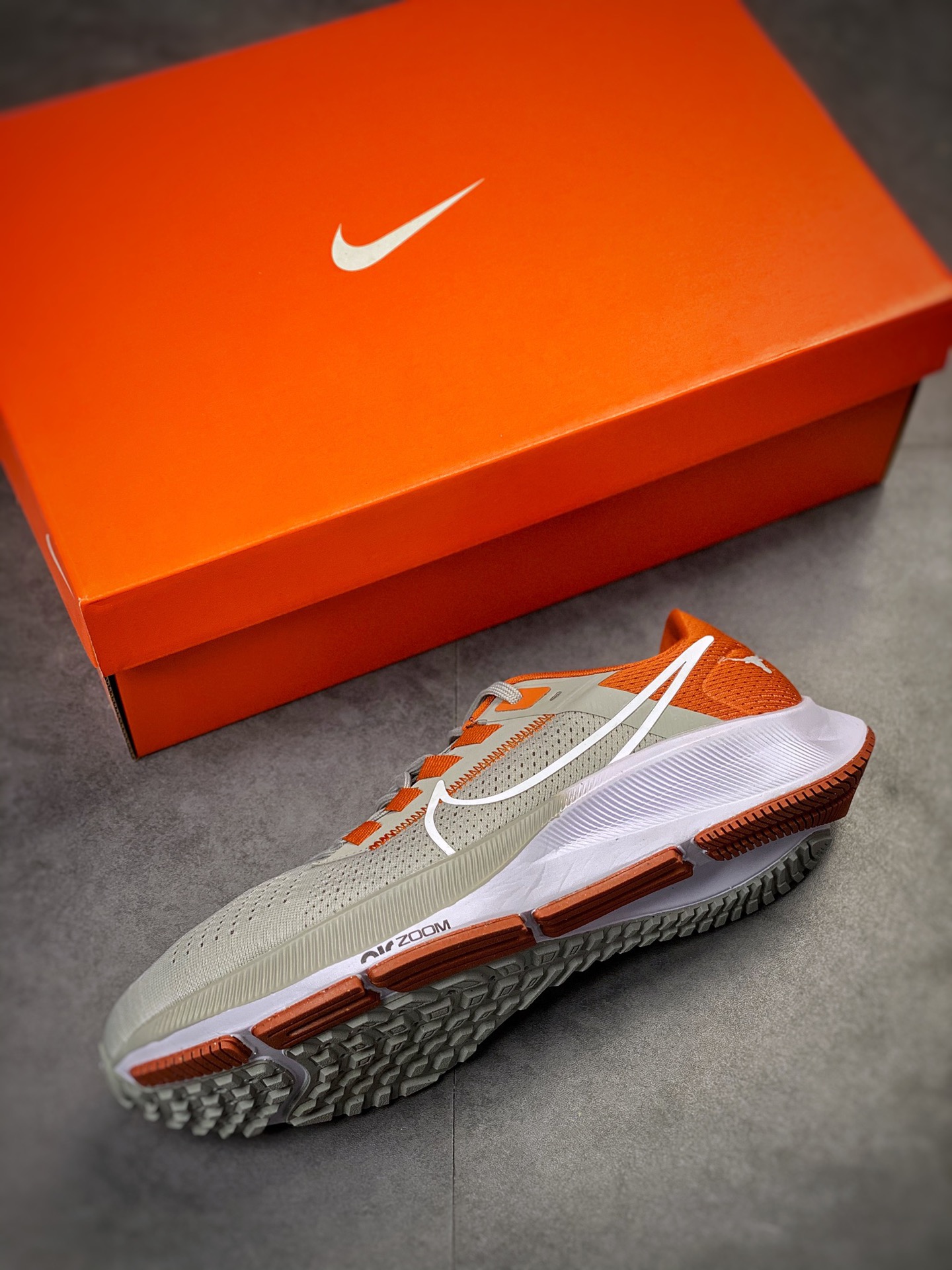 Air Zoom Pegasus 38 Pegasus Series DJ0858-001-Top High Quatity Cheap Sneakers Fashion Clothing Clothes Bags handbags Shoes of all Brand wholesale With The best Quality And Beautiful Price from China Factory Chinese suppliers wholesaler seller Air Zoom Pegasus 38 Pegasus Series DJ0858-001