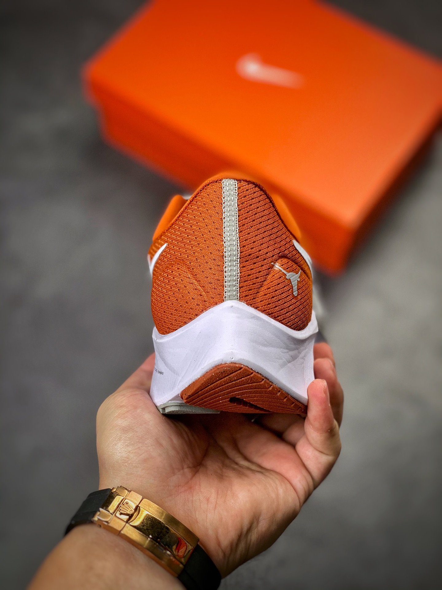 Air Zoom Pegasus 38 Pegasus Series DJ0858-001-Top High Quatity Cheap Sneakers Fashion Clothing Clothes Bags handbags Shoes of all Brand wholesale With The best Quality And Beautiful Price from China Factory Chinese suppliers wholesaler seller Air Zoom Pegasus 38 Pegasus Series DJ0858-001