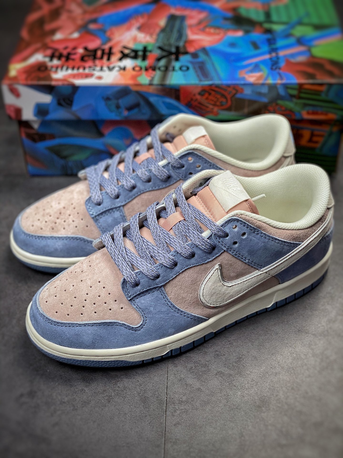 Otomo Katsujiro x Nike Dunk SB Low Otomo Katsuhiro Joint ST1391-205-Top High Quatity Cheap Sneakers Fashion Clothing Clothes Bags handbags Shoes of all Brand wholesale With The best Quality And Beautiful Price from China Factory Chinese suppliers wholesaler seller Otomo Katsujiro x Nike Dunk SB Low Otomo Katsuhiro Joint ST1391-205