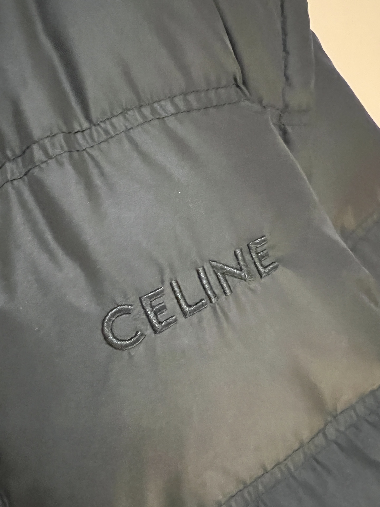 2022Celine 2022FW面包款可拆卸俩穿羽绒服