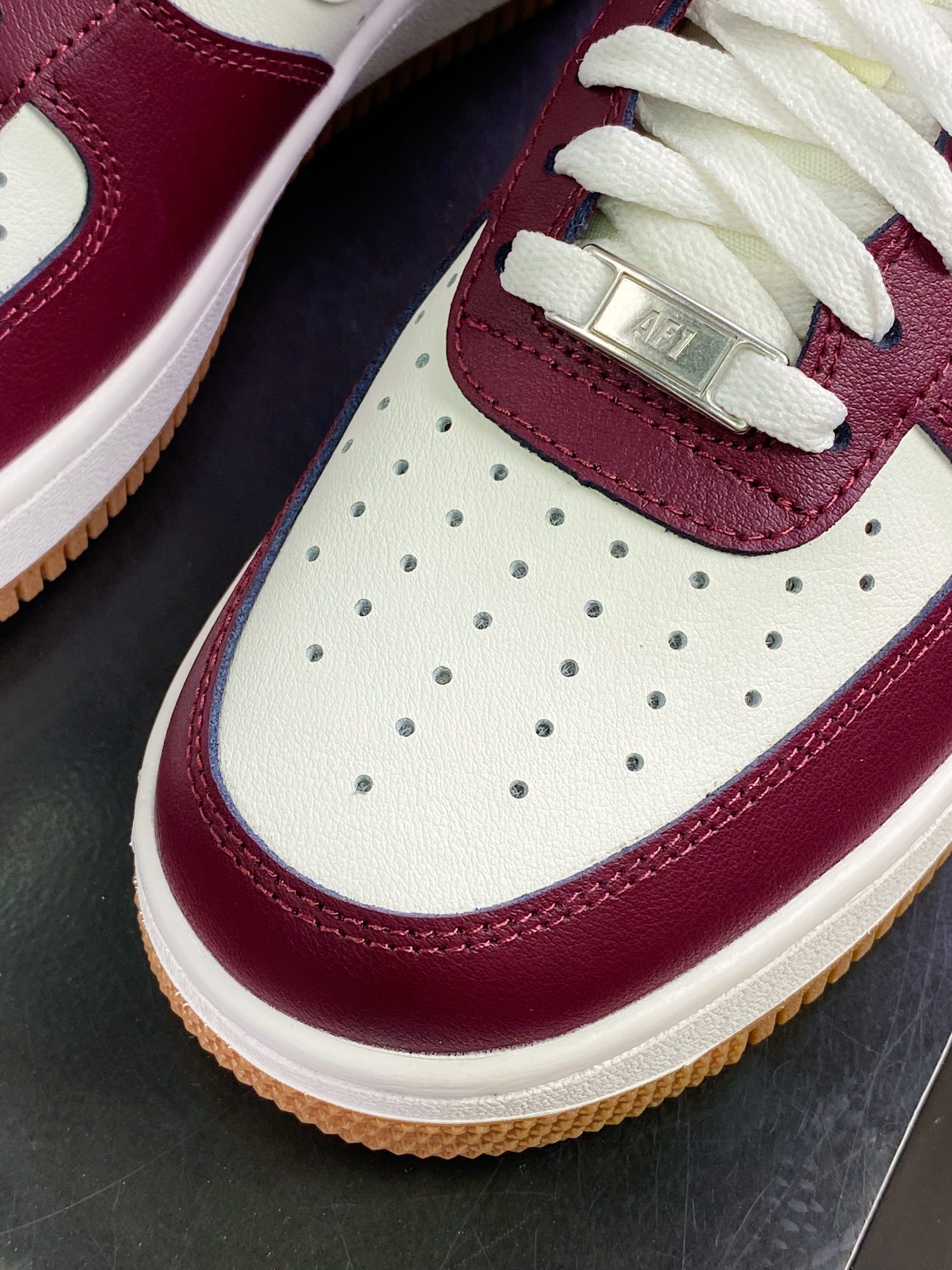200  Air Force 1’07 Low LX”Red wine/White/Gum”空军一号经典低帮百搭休闲运动板鞋DQ7659-102