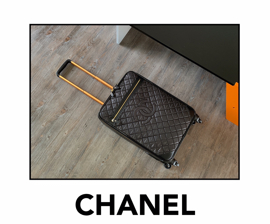 Chanel Traveler Box/Railer Box