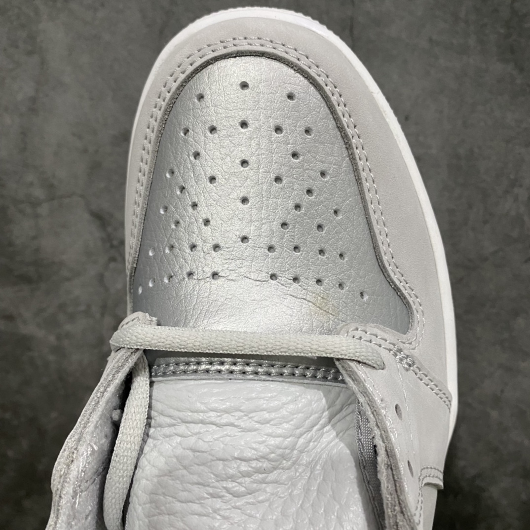 图片[5]-莞产版本Air Jordan AJ1灰银DC1788-029 全新补货版本 非市场特价货 全鞋使用原厂皮料 正确鞋型 裁片清洁度到位 鞋舌为超软荔枝皮 尺码：40-47.5-选品中心