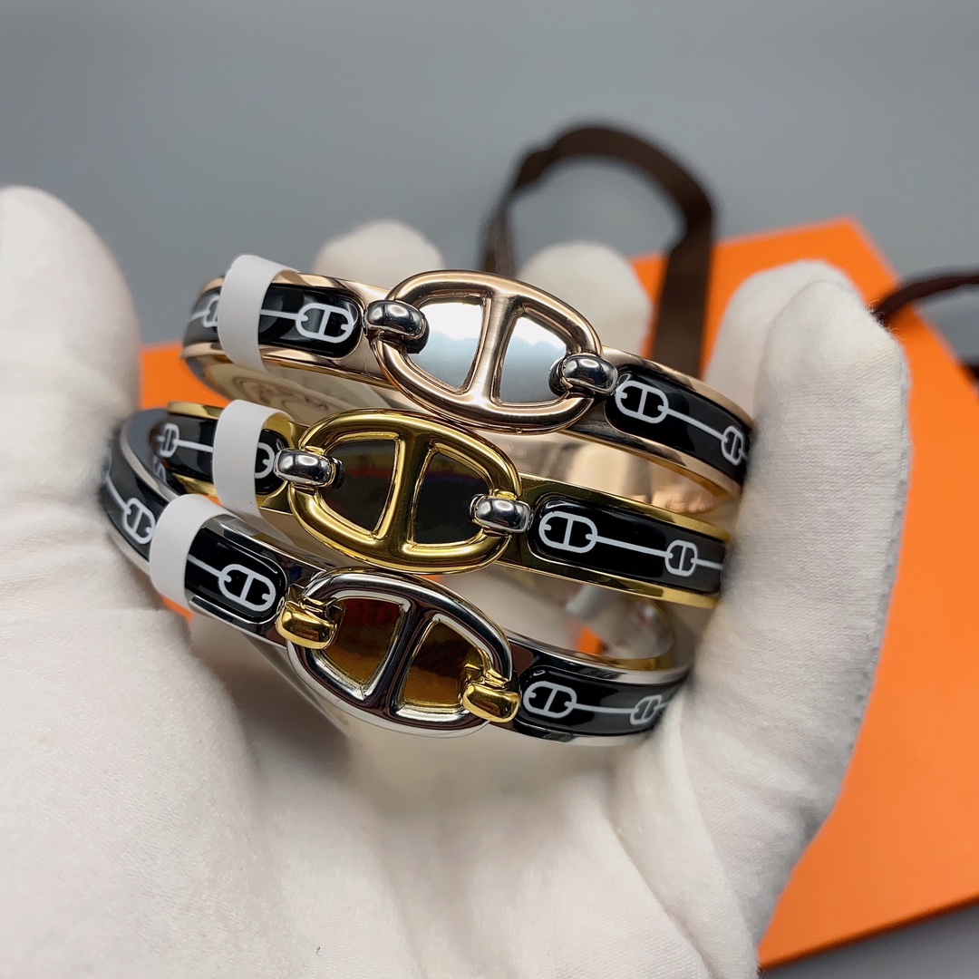 NO:101246,New pig nose bracelet, Hermes bracelet, hermes, bracelet19860909新款猪鼻子手镯,爱马仕手镯,hermes,bracelet,Jewelry