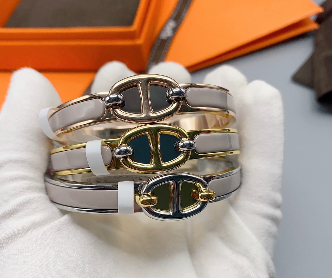 NO:102806,New pig nose bracelet, Hermes bracelet, hermes, bracelet19860909新款猪鼻子手镯,爱马仕手镯,hermes,bracelet,Jewelry