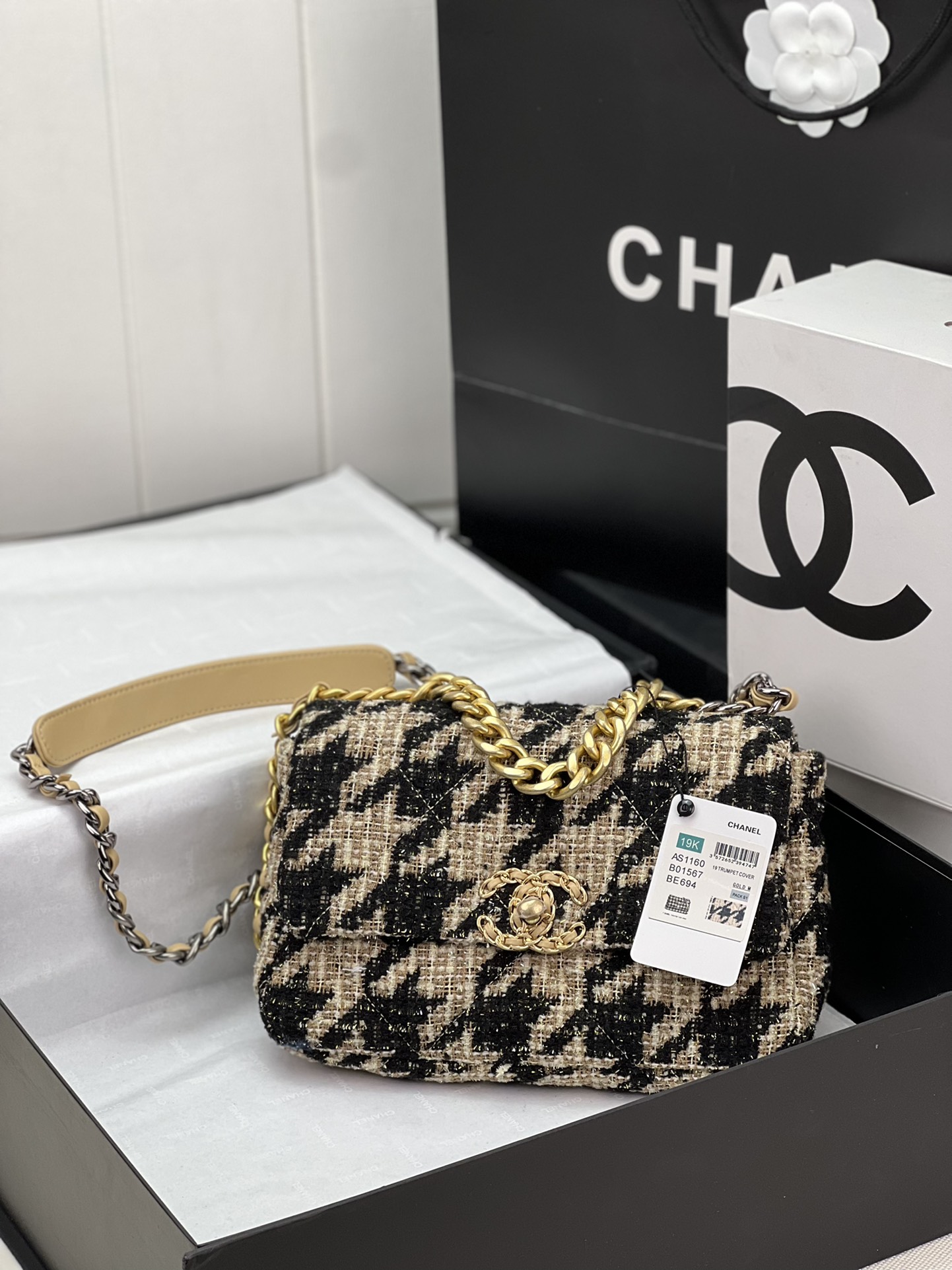Yupoo Gucci Bags Watches Nike Clothing Jordan Yeezy Balenciaga Shoes

