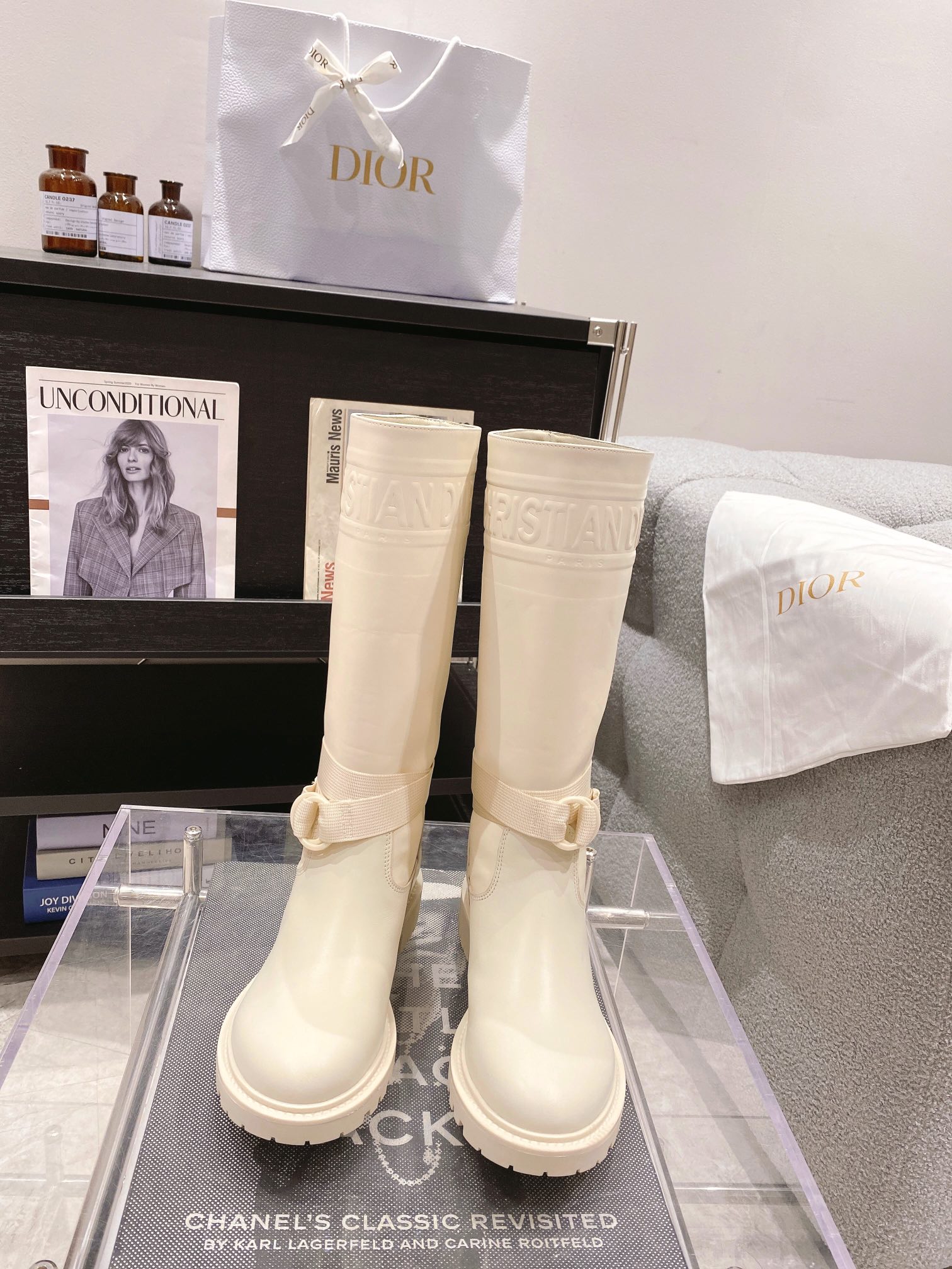 Luxury Dior Leather Sneakers with Original Details, Various Sizes and Prices - 图片 9