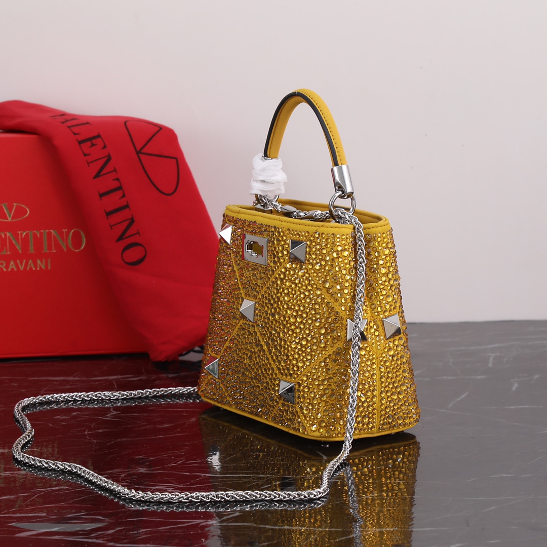 [Valentino Women