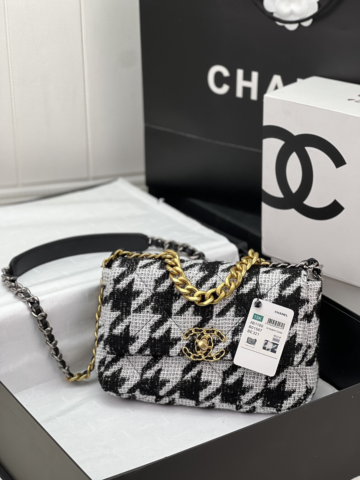 Yupoo Gucci Bags Watches Nike Clothing Jordan Yeezy Balenciaga Shoes
