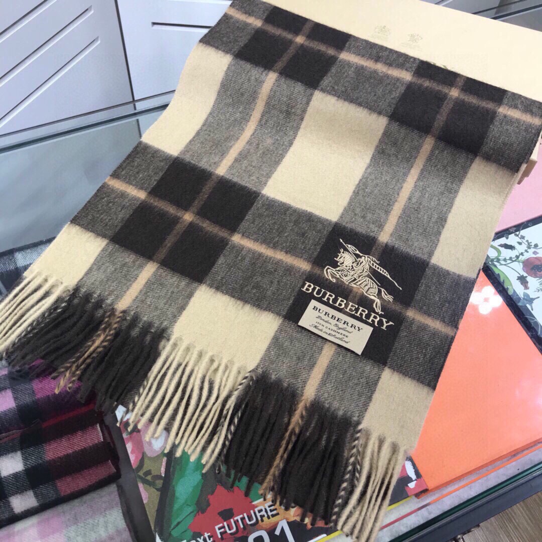 # Burberry scarf - 图片 3