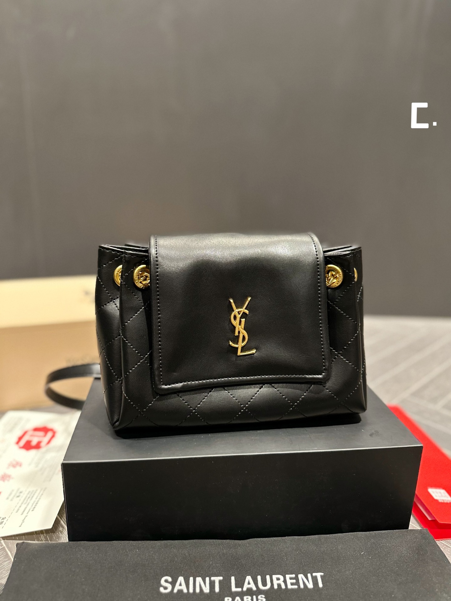 Yupoo Gucci Bags Watches Nike Clothing Jordan Yeezy Balenciaga Shoes
