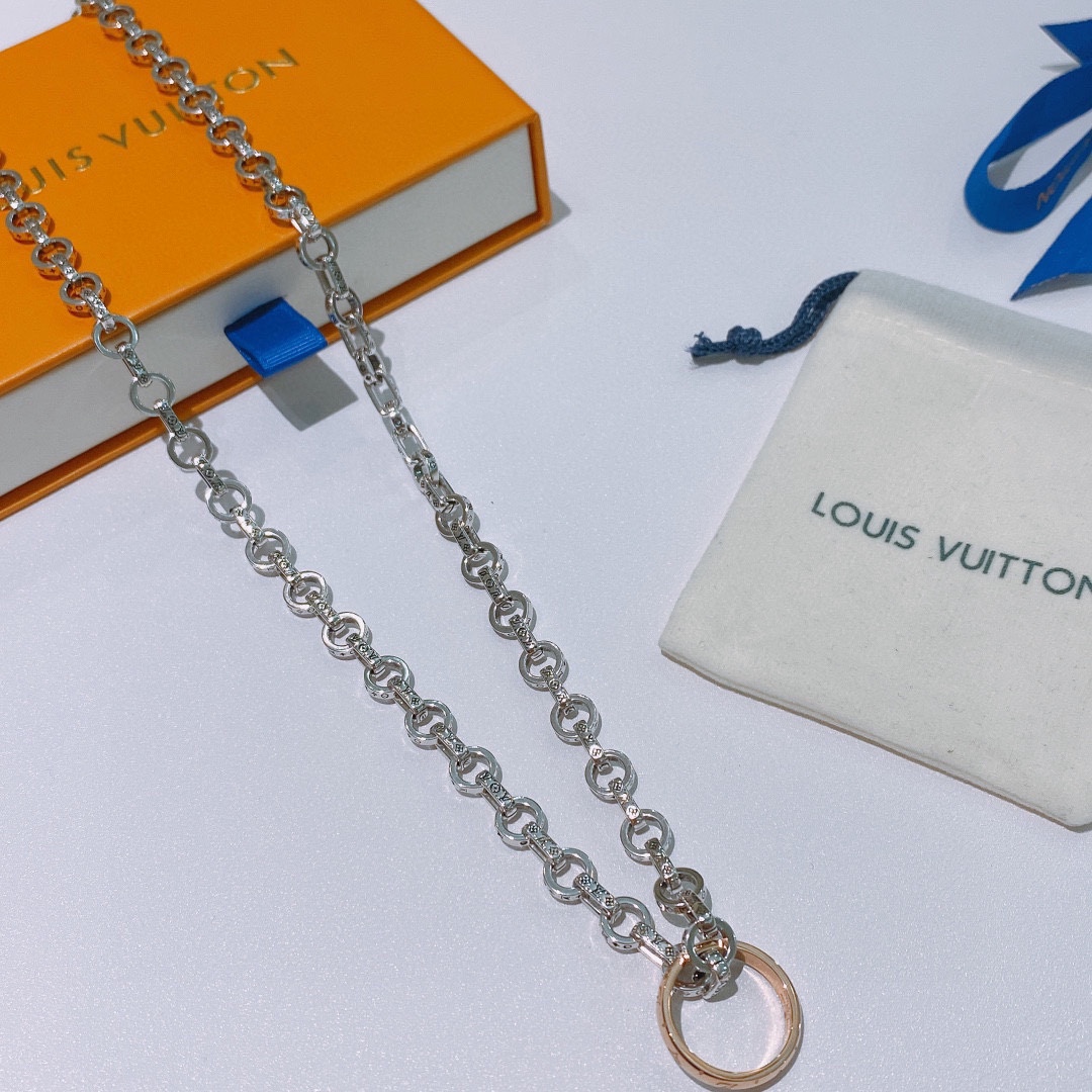 Louis Vuitton Jewelry Necklaces & Pendants Unisex Vintage Chains