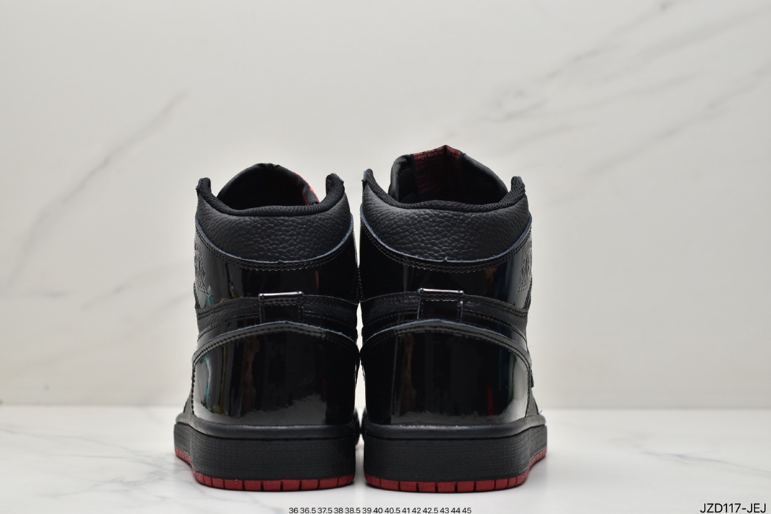140 耐克Nike Air Jordan 1 Retro High OG”Black/White”AJ1代迈克尔·乔丹高帮