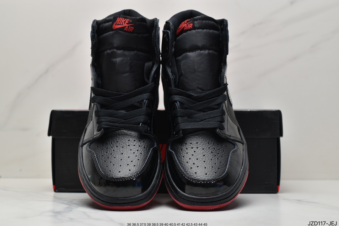 140 耐克Nike Air Jordan 1 Retro High OG”Black/White”AJ1代迈克尔·乔丹高帮