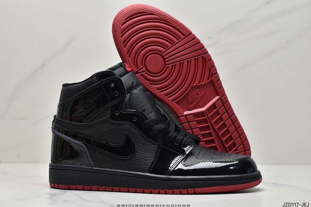 140 耐克Nike Air Jordan 1 Retro High OG”Black/White”AJ1代迈克尔·乔丹高帮