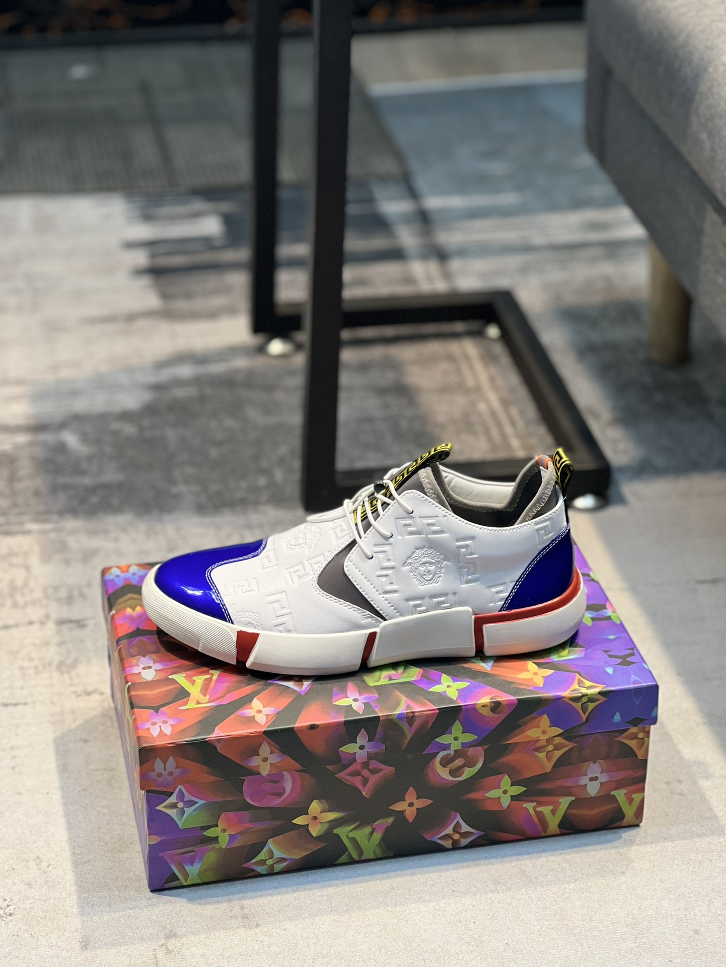 [LV] modelos clásicos de zapatos casuales, tecnología compleja con la marca de moda y exquisito, sup