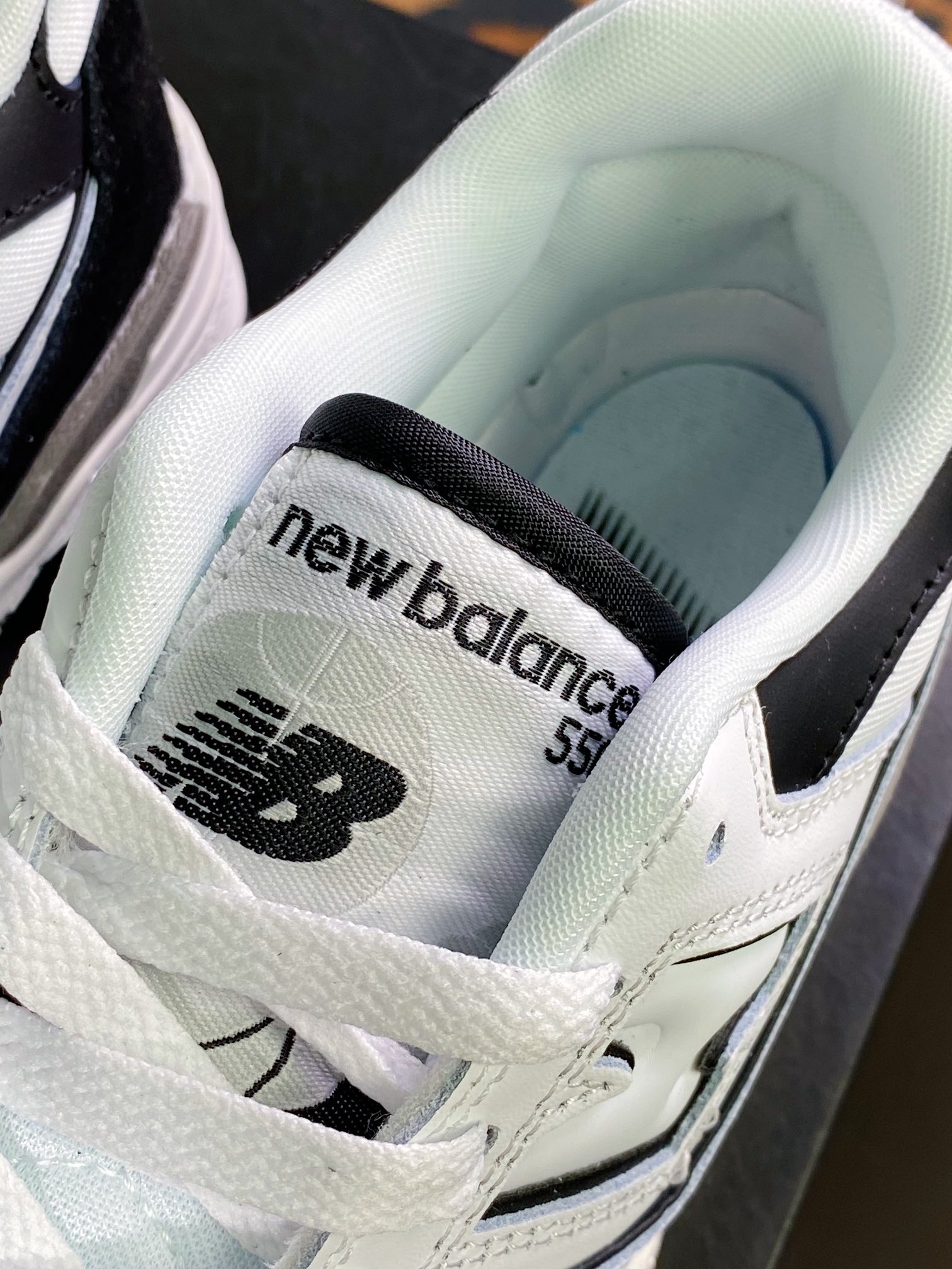 NB BB550 series classic retro low top casual sports basketball shoes ”stitching white, black and gray” BB550NCA