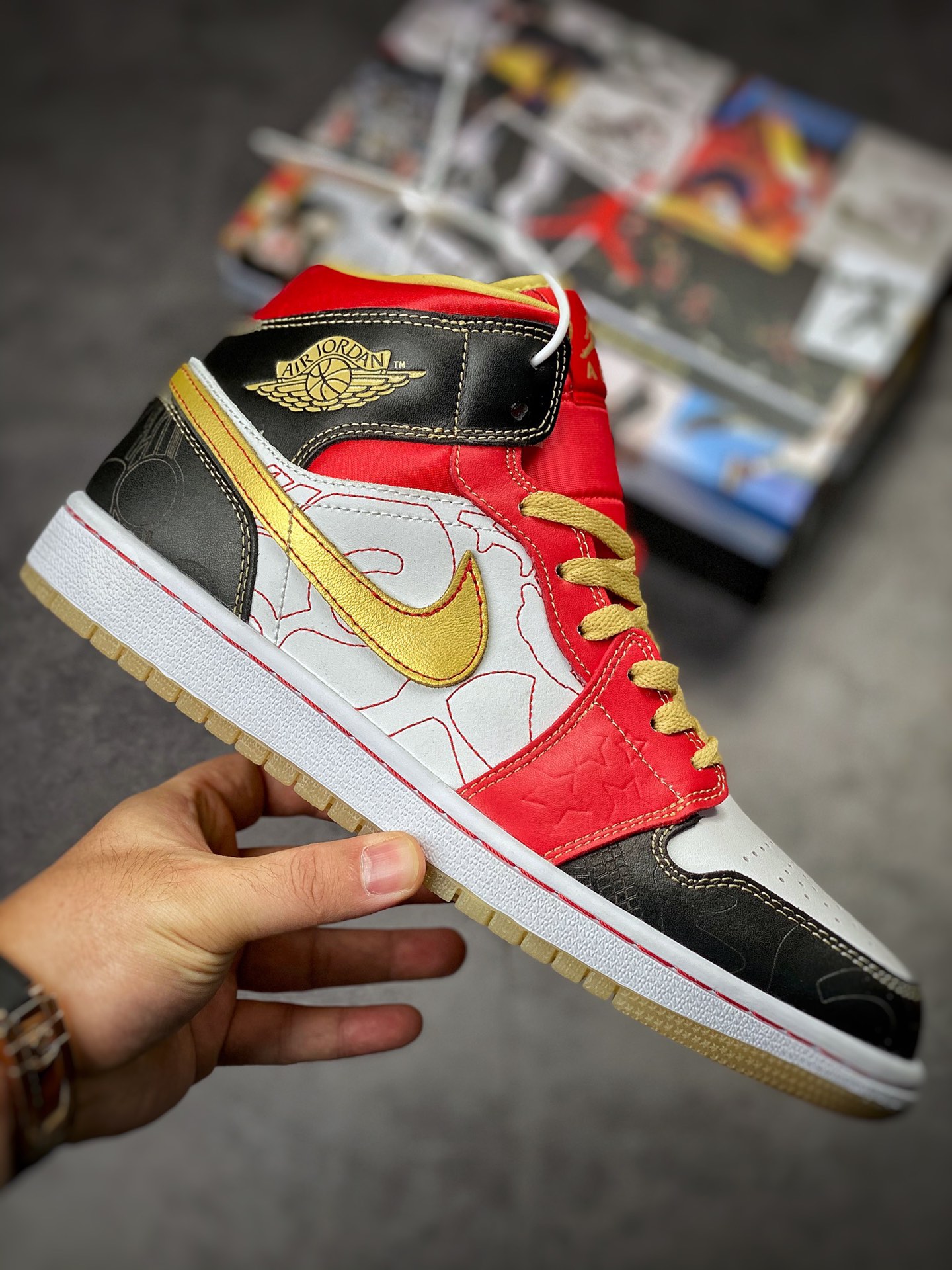 Air Jordan 1 Mid 2022 White Red Festive DV0576-176-Top High Quatity Cheap Sneakers Fashion Clothing Clothes Bags handbags Shoes of all Brand wholesale With The best Quality And Beautiful Price from China Factory Chinese suppliers wholesaler seller Air Jordan 1 Mid 2022 White Red Festive DV0576-176