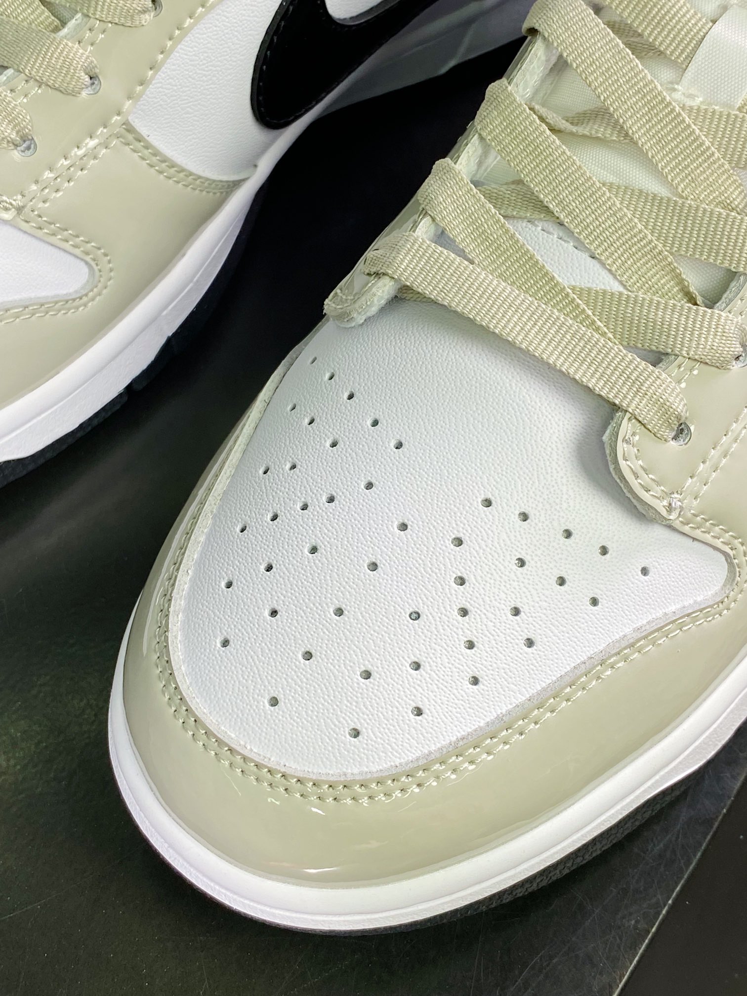 220  WMNS SB Dunk Low ESS”Pink Black”扣篮系列低帮休闲运动DQ7576-001