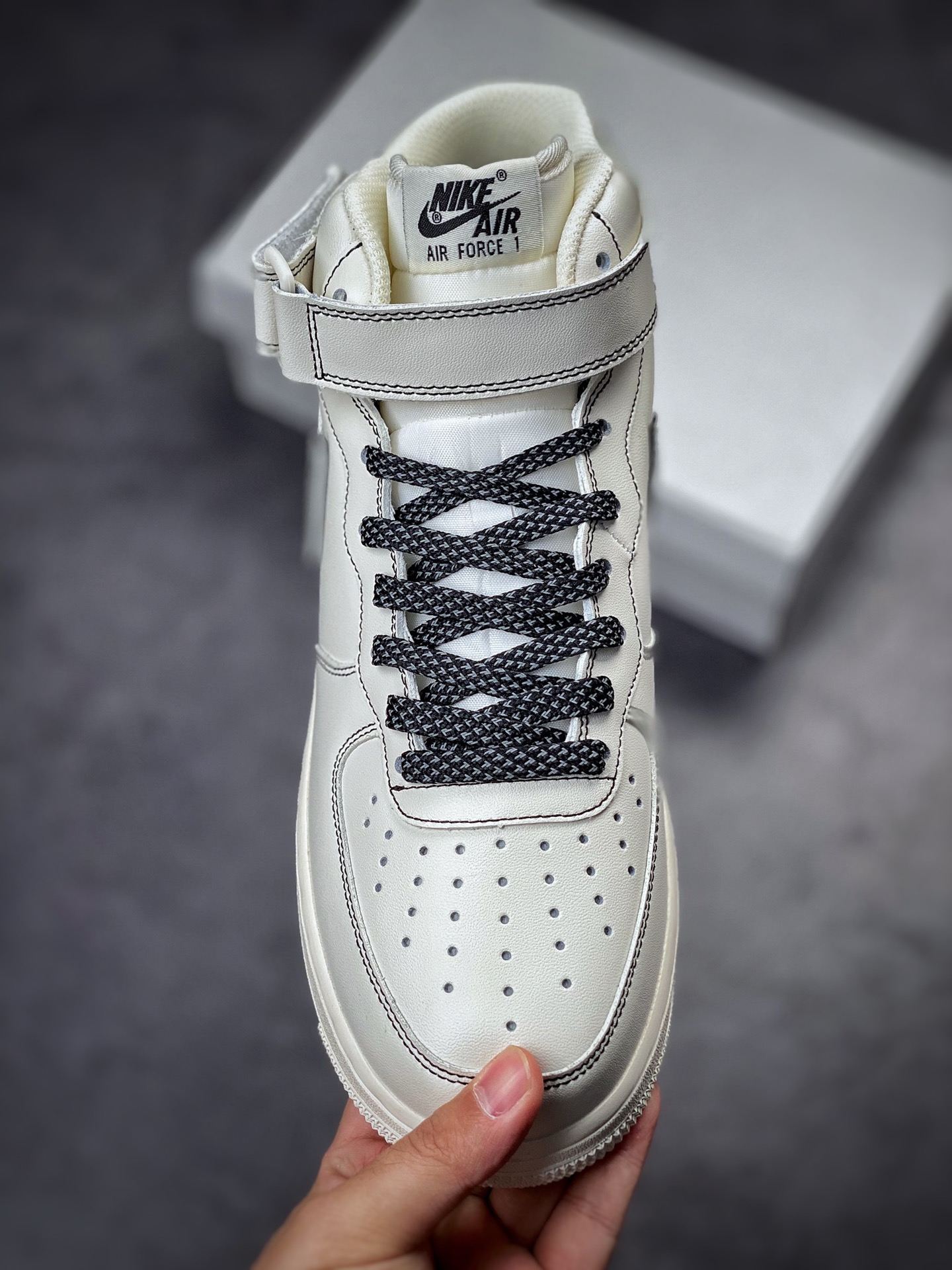 250 Nike Air Force 1 Mid 兔八哥白黑3M BY6899-693
