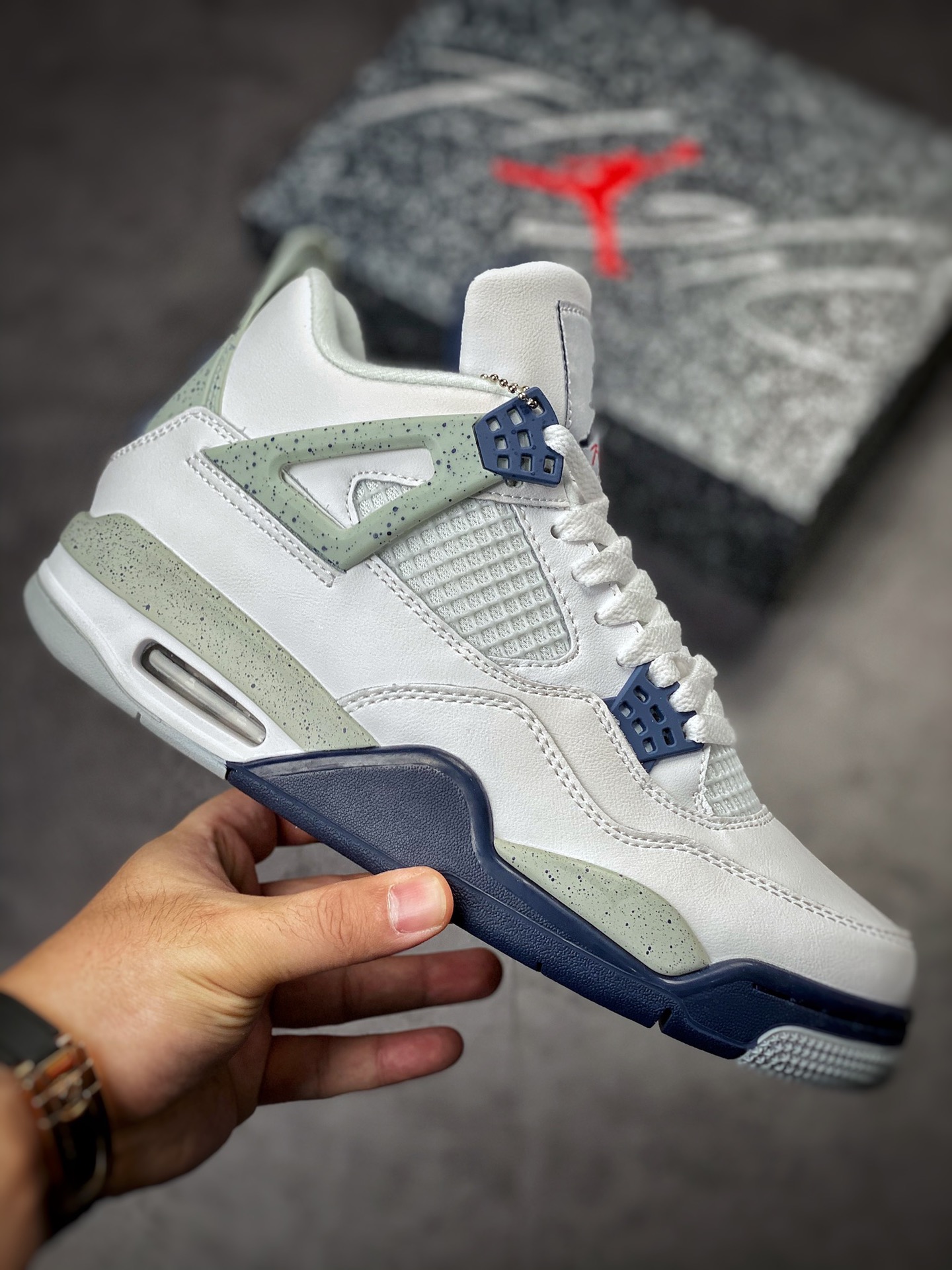 240 Air Jordan 4 Retro 午夜蓝 DH6927-140