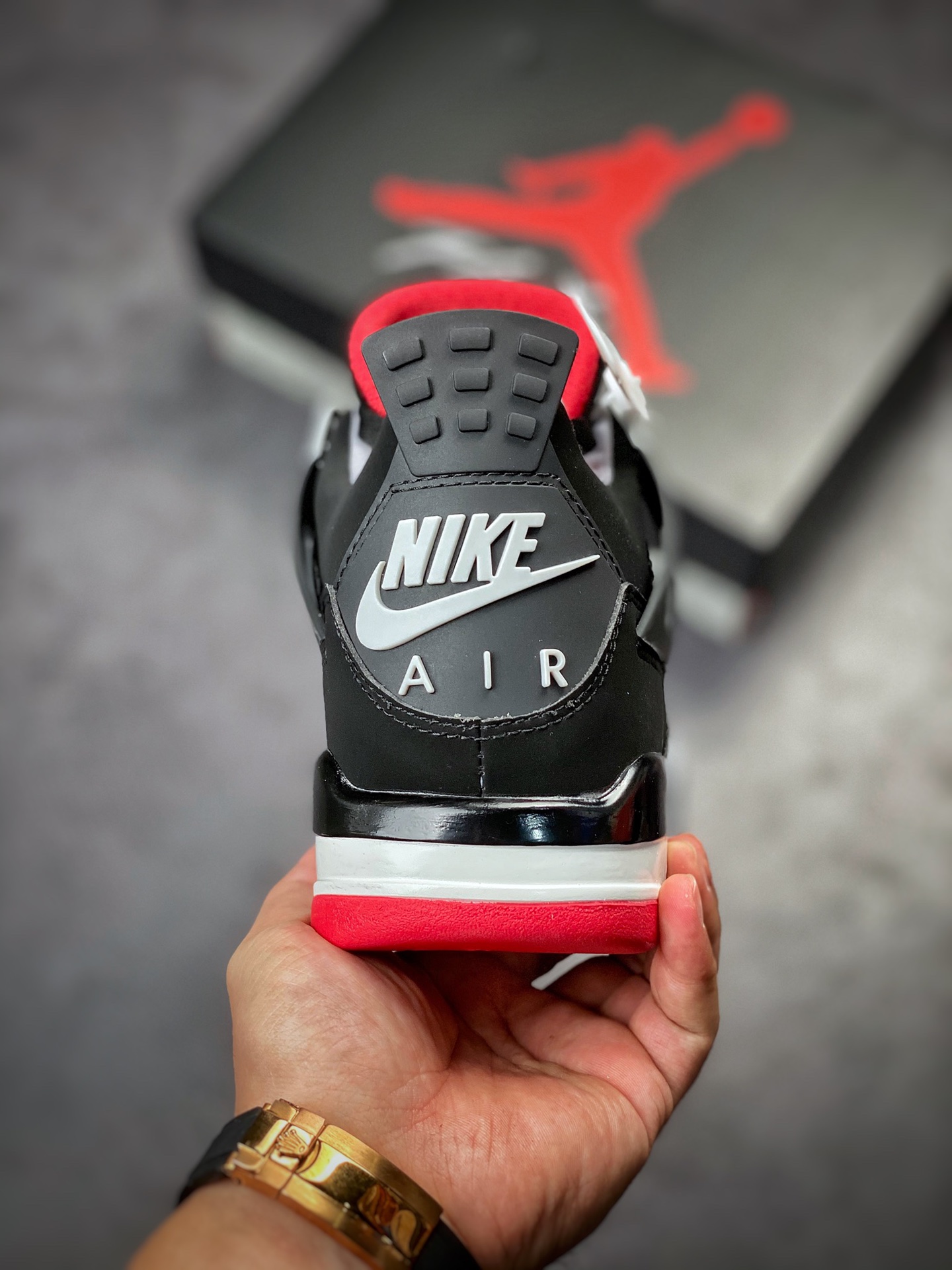 240 Air Jordan 4 Retro 黑红公牛 308497-060