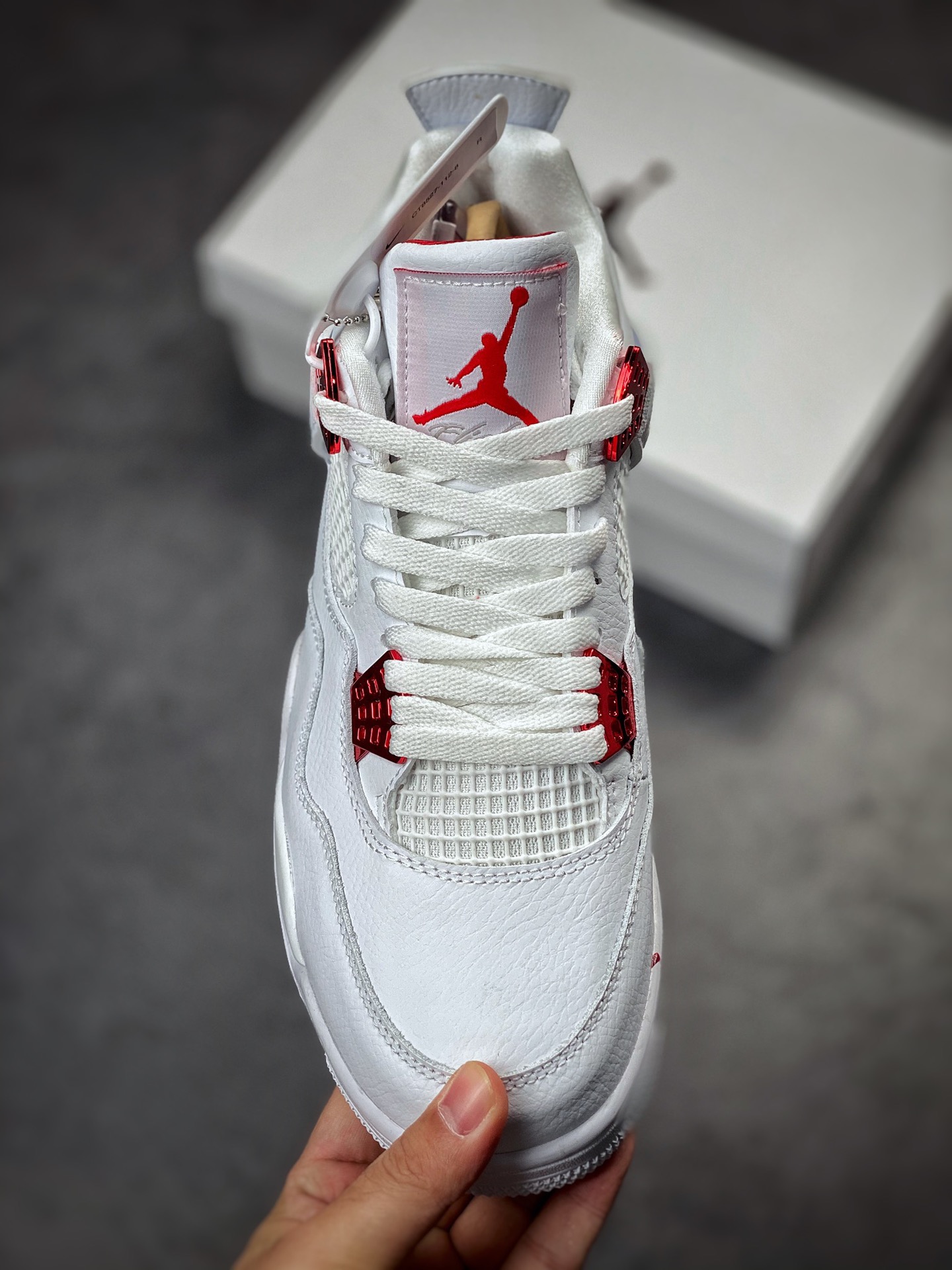 240 Air Jordan 4 Retro 白红金属扣  CT8527-112