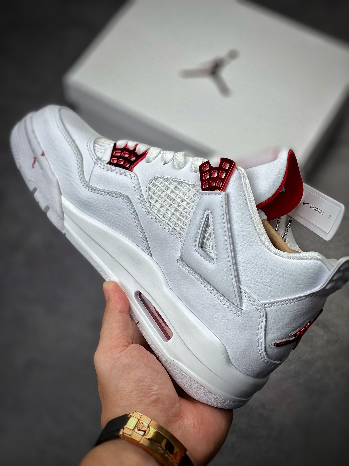 240 Air Jordan 4 Retro 白红金属扣  CT8527-112