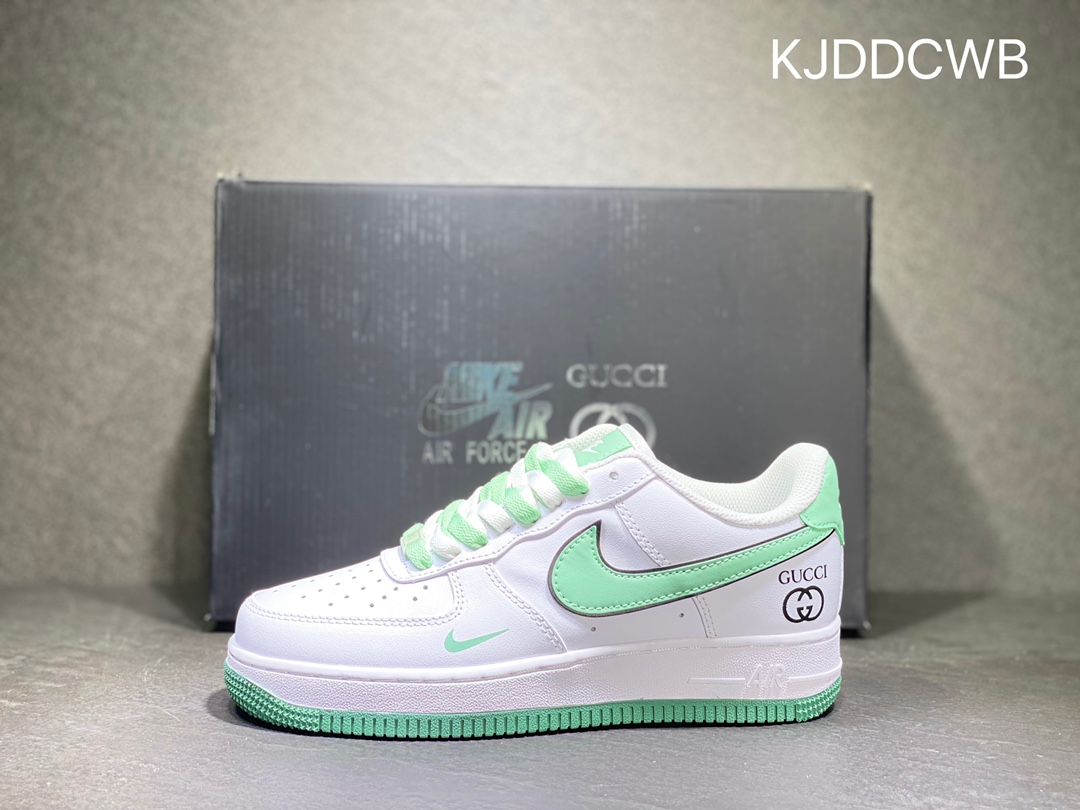 240 Nike Air Force 1 空军一号 官方同步 DA8481-166