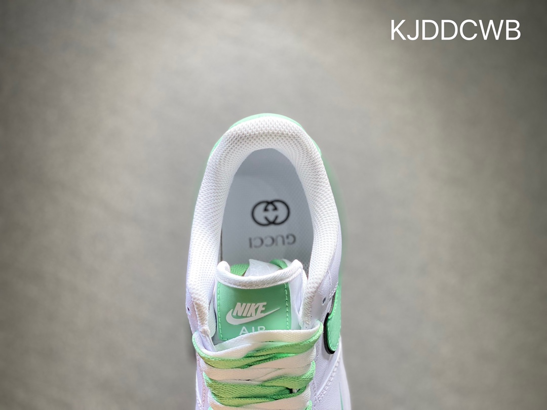 240 Nike Air Force 1 空军一号 官方同步 DA8481-166