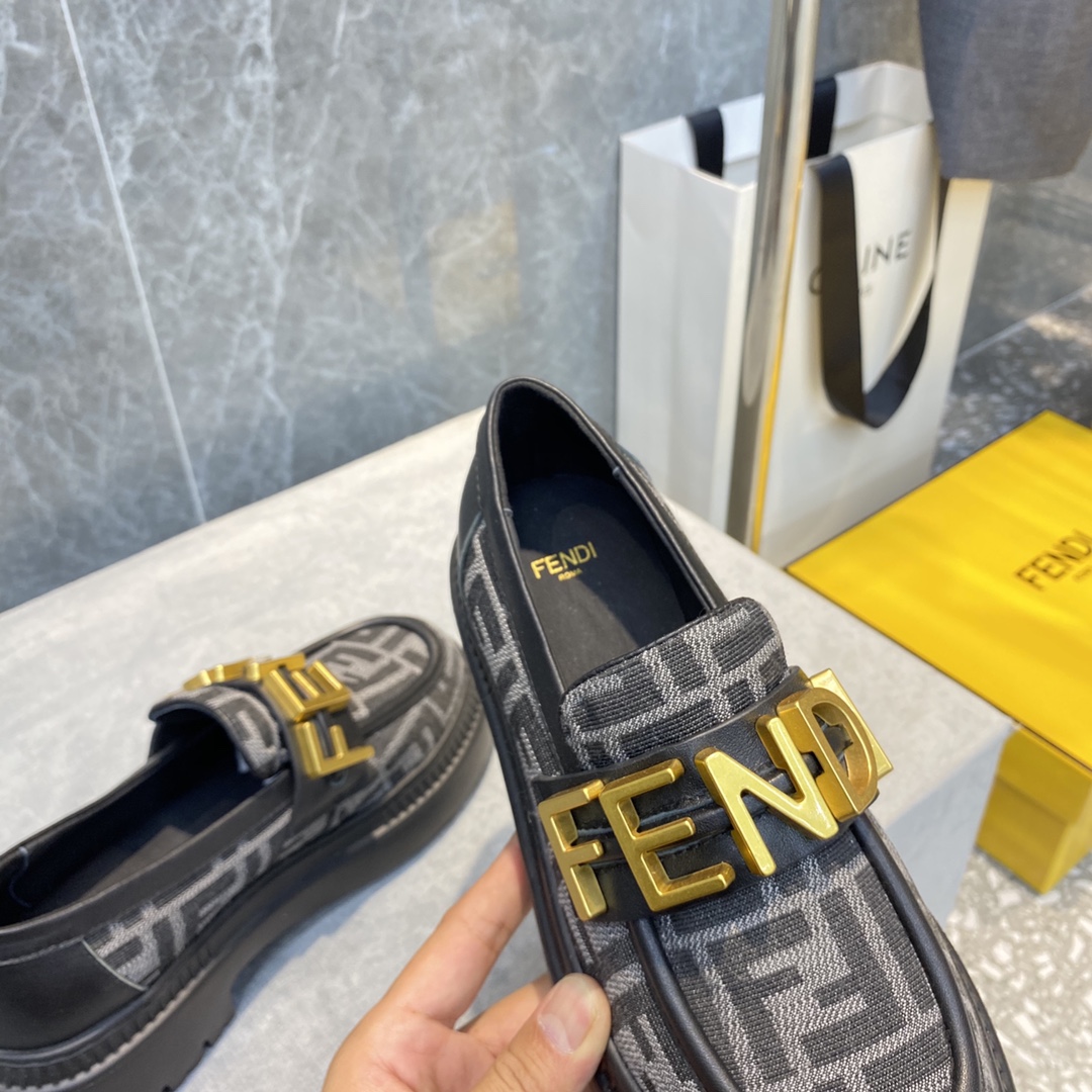 FENDI2022芬迪️Graphy