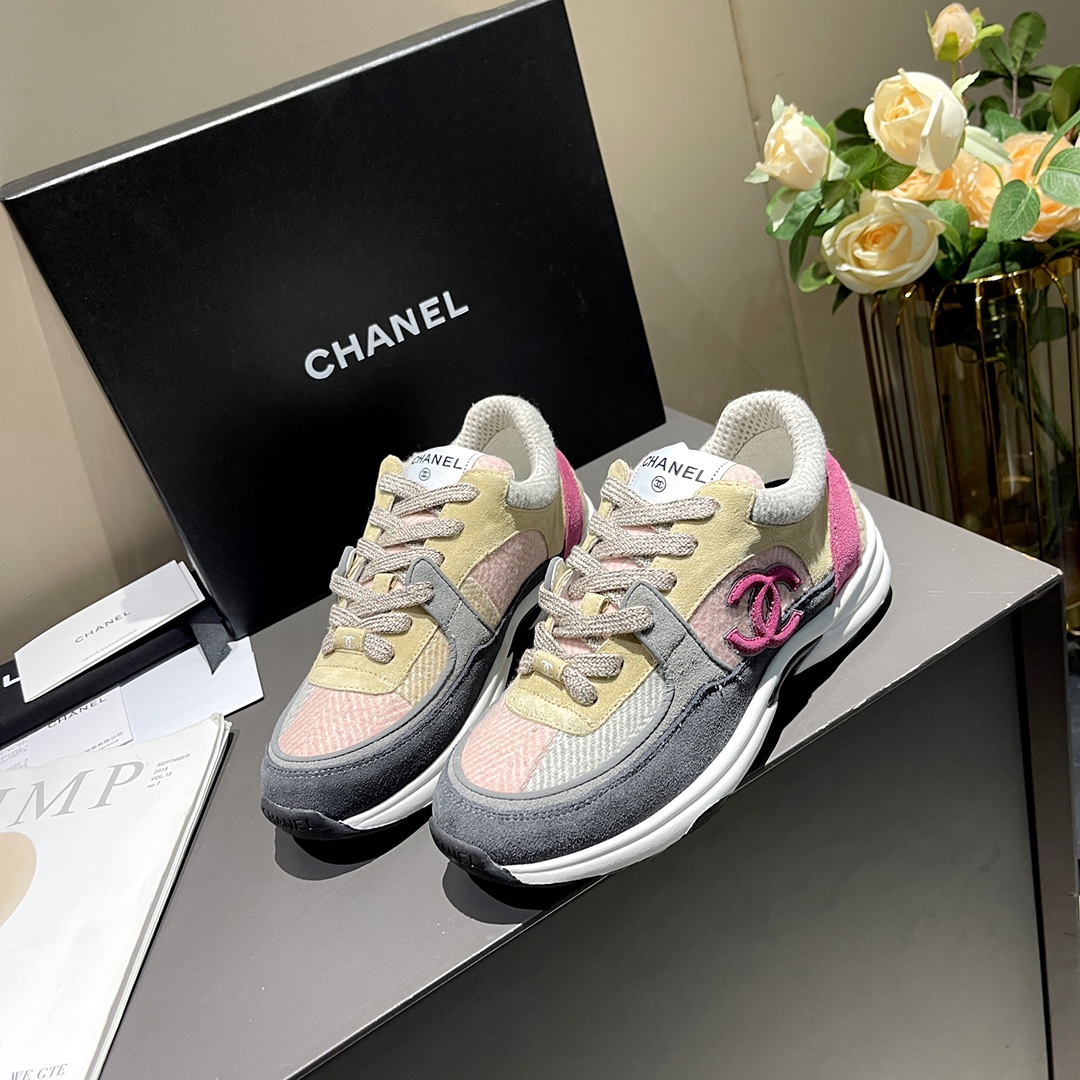 NO:245716,Women/Men Ch@nel 22K thick woolen couple sneakers Big hits Matched coats, sweaters are also super good-looking. Mixed fabric woolen and linen   high mercerized beef velvet. Multiple color combinations   reflective edges Design sense Breathable and comfortable inner Fashionable essence must be entered. Sizes for women 35~41, 39~45 (female 42, 45, 46, no return or replacement) Ch@nel 22K thick woolen couple sneakers Big hits Matched coats, sweaters are also super good-looking. Mixed fabric woolen and linen   high mercerized beef velvet. Multiple color combinations   reflective edges Design sense Breathable and comfortable inner Fashionable essence must be entered. Sizes for women 35~41, 39~45 (female 42, 45, 46, no return or replacement), casual shoes/sneakers, sweaters19860909女/男 Ch@nel 22K 粗花毛呢情侣款运动鞋 大爆款 搭配大衣,毛衣也超级好看 面料呢子和亚麻的混合 高丝光牛绒 多种拼色 反光边料的设计感 透气舒适内里 时髦精必入 码数女35～41,男39～45（女42,男45、46,不退不换） Ch@nel 22K 粗花毛呢情侣款运动鞋 大爆款 搭配大衣,毛衣也超级好看 面料呢子和亚麻的混合 高丝光牛绒 多种拼色 反光边料的设计感 透气舒适内里 时髦精必入 码数女35～41,男39～45（女42,男45、46,不退不换）,休闲鞋/运动鞋,sneakers,sweaters,Women's Shoes