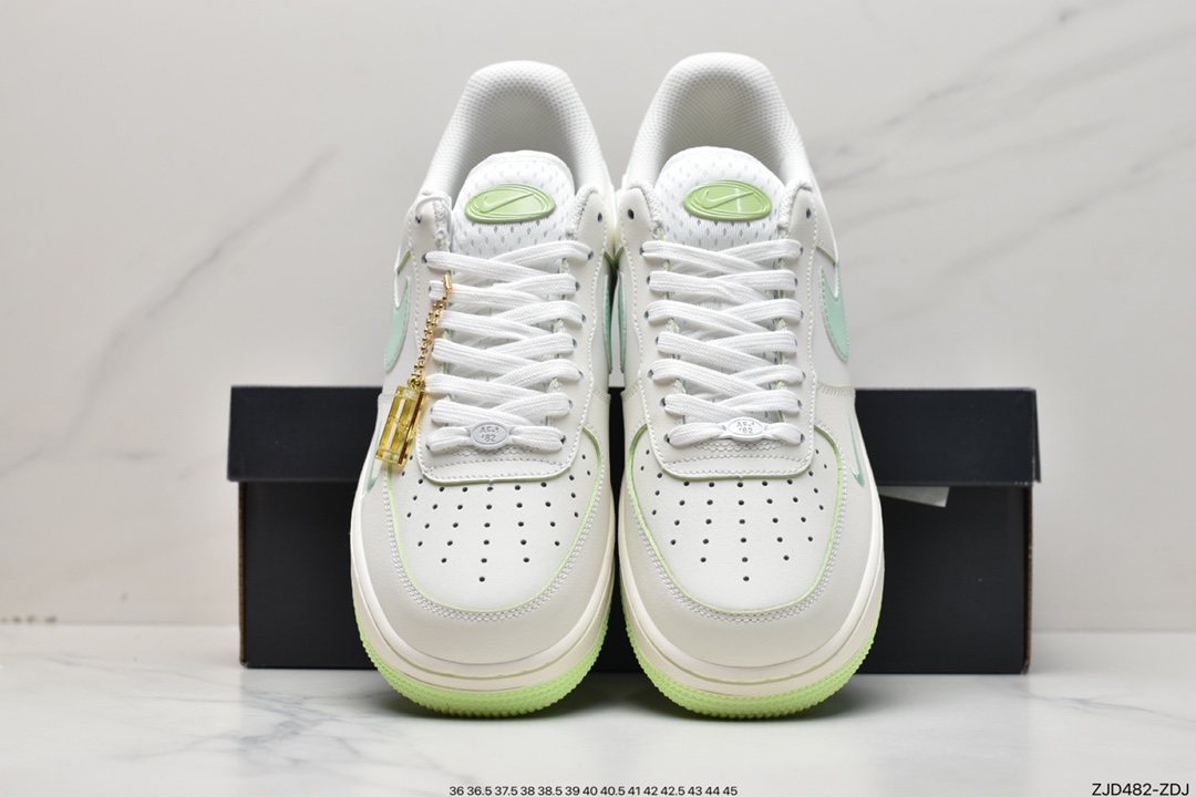 Nike Air Force 1 Low 07 LX 原楦头原纸板FB1839-111