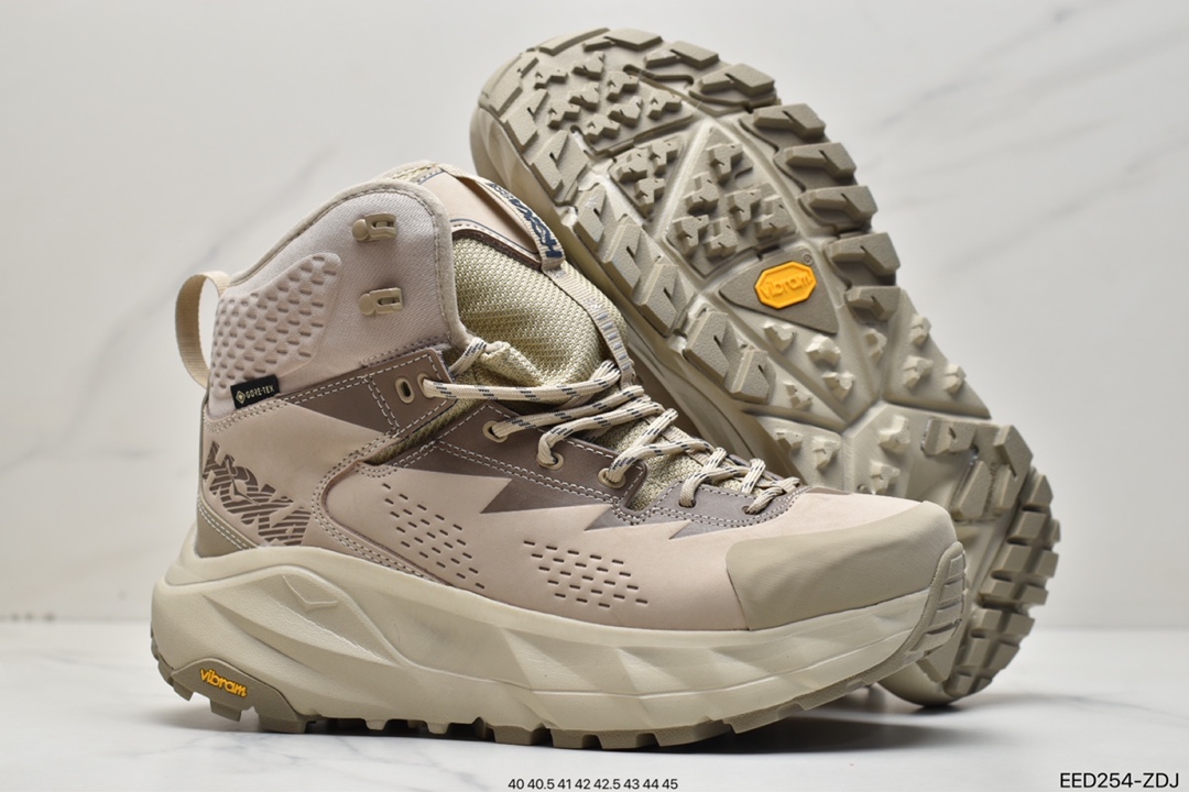 The mountain brand Hoka One One Engineered Garments cooperated to launch a joint project and became very popular 1112030-DOTN