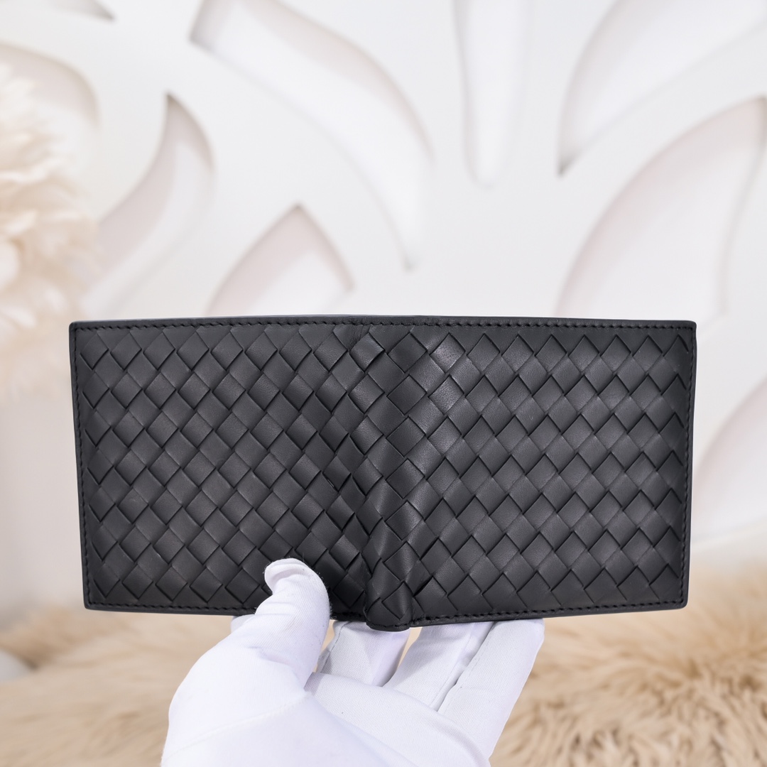 Bottega Veneta Men's Leather Wallet, Braided Design, Compact Size 4 i1667241262 2001 2