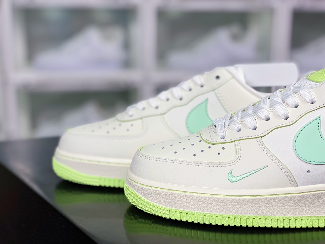 240 Air Force 1 '07 Low QS”Sail White/Mint Mini Swoosh”空军一号FB1839-555