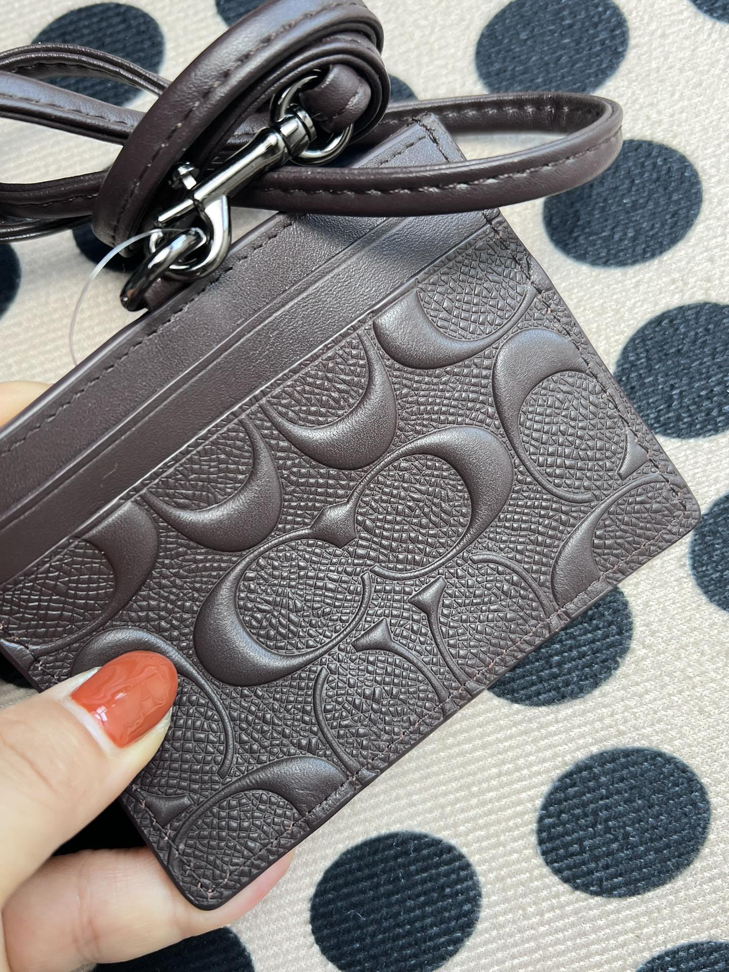 Coach ～coach F6752头成牛皮压纹咖啡色