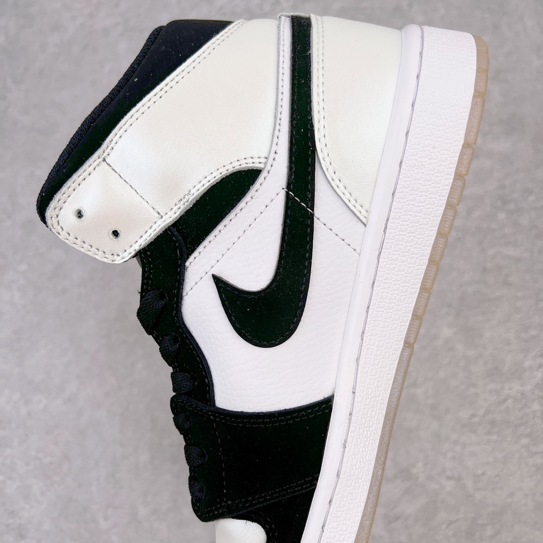 Air Jordan AJ1 MID