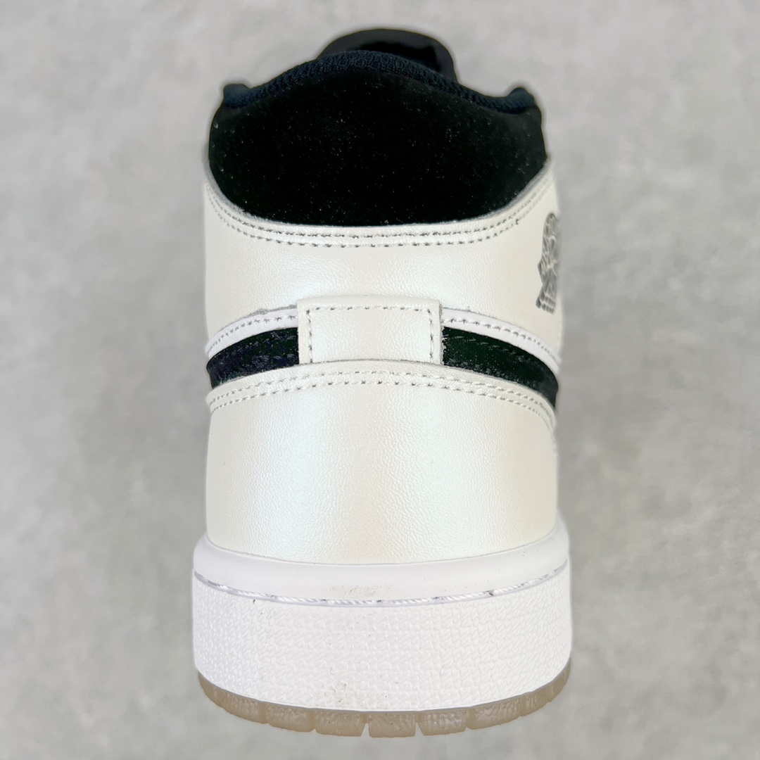 Air Jordan AJ1 MID