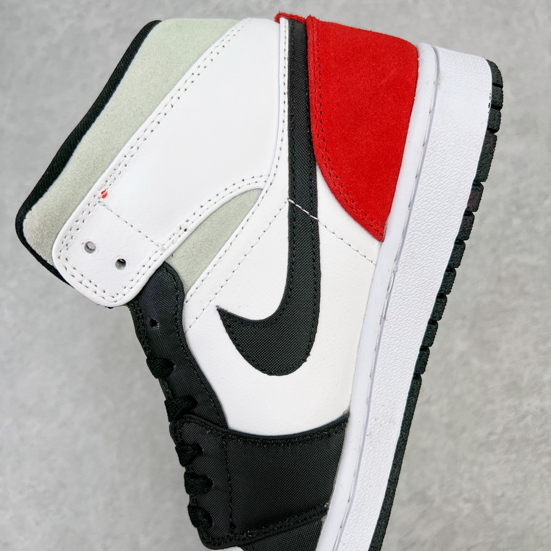 Air Jordan AJ1 MID